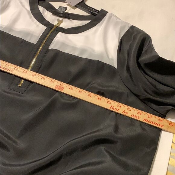Lane Bryant Black and White Tunic Relaxed Fit NWT $60 - Picture 8 of 10